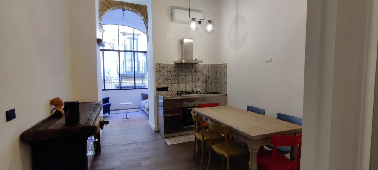 Sangregoriohome, Nel Cuore Del Centro Storico Appartement
